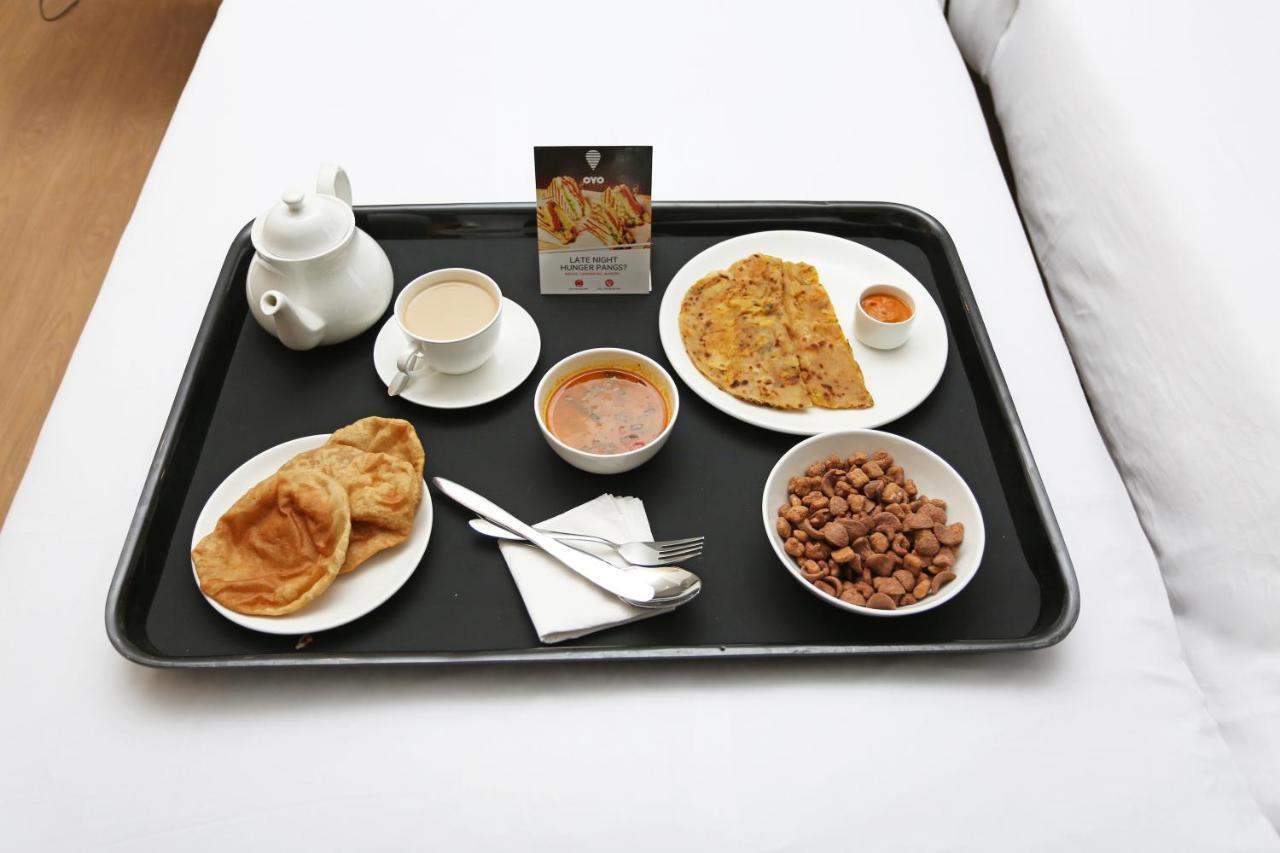 Oyo 4065 Hotel Richi Bhubaneswar Extérieur photo