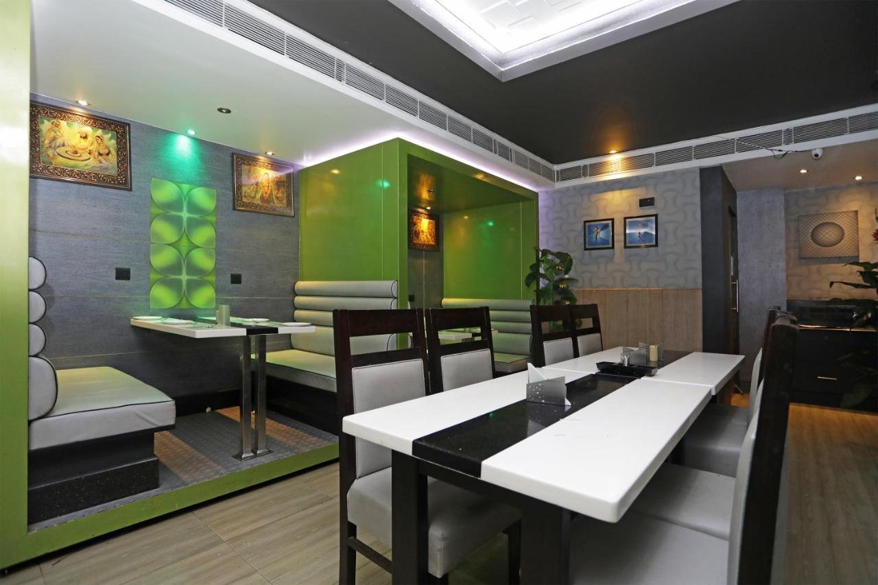 Oyo 4065 Hotel Richi Bhubaneswar Extérieur photo