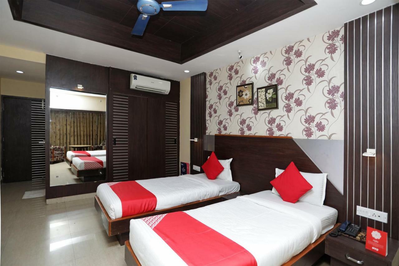 Oyo 4065 Hotel Richi Bhubaneswar Extérieur photo